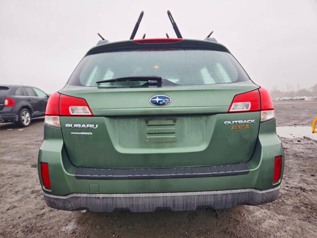 2010 Subaru Outback 2.5i