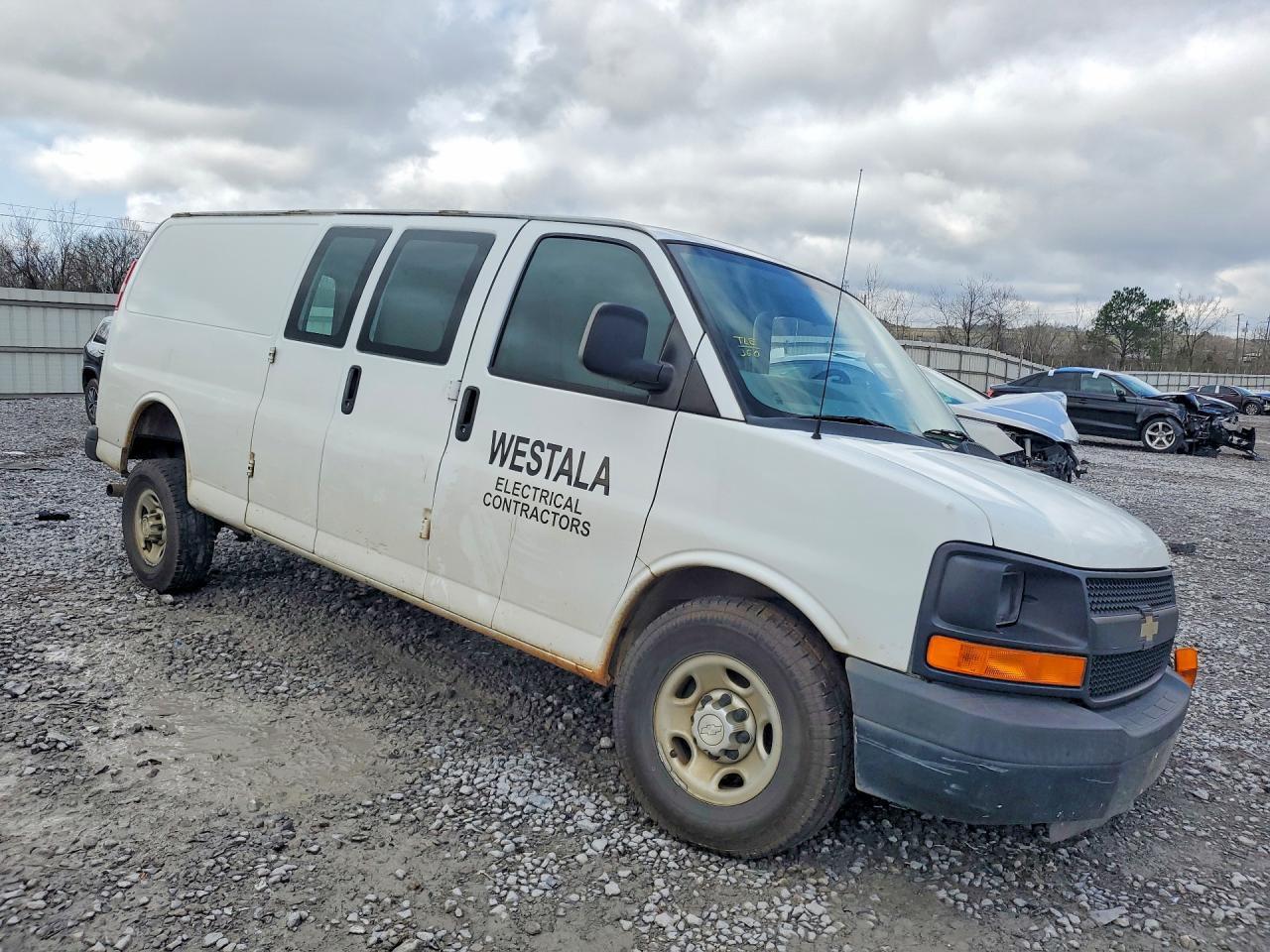 2016 Chevrolet Express G2500