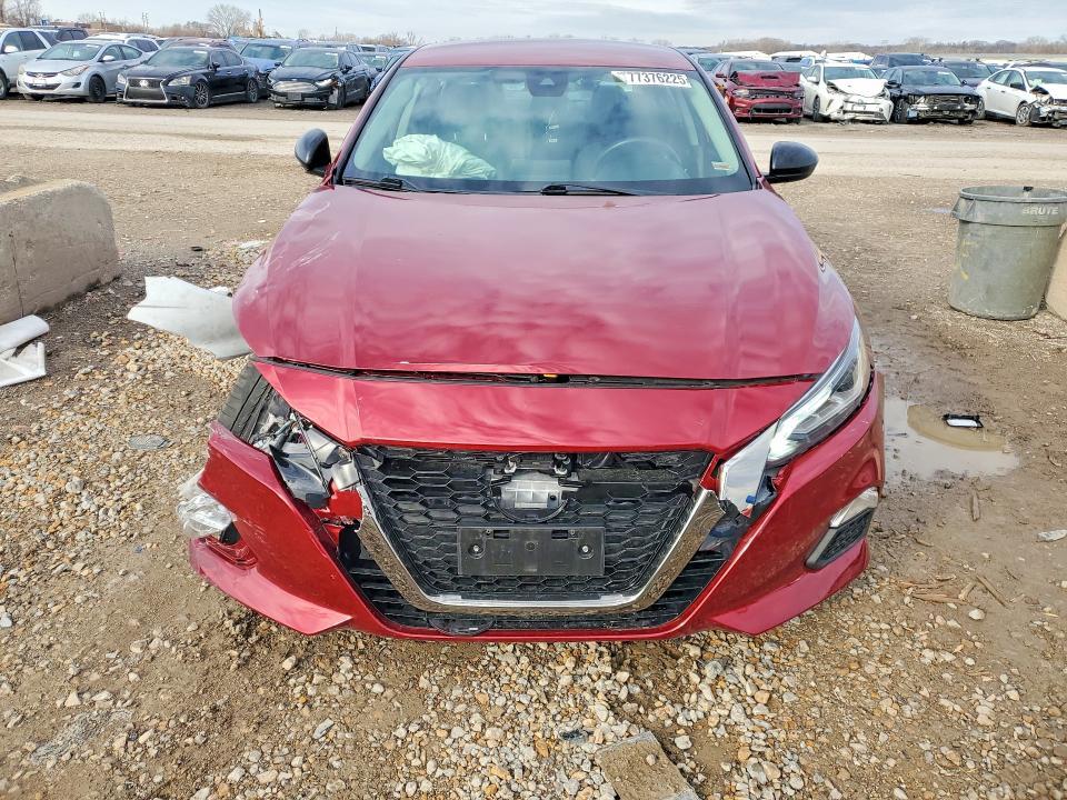 2021 Nissan Altima 2.5 sr