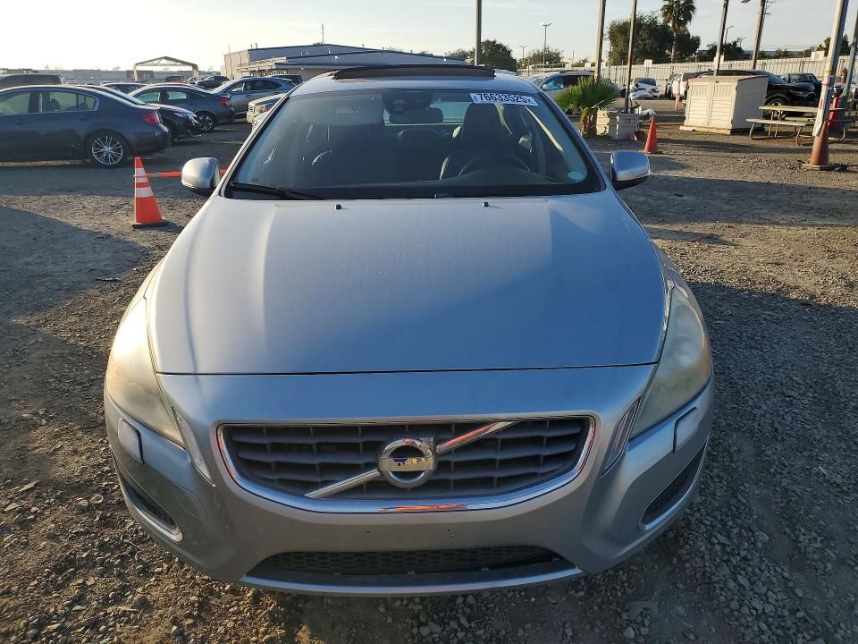 2013 Volvo S60 T5