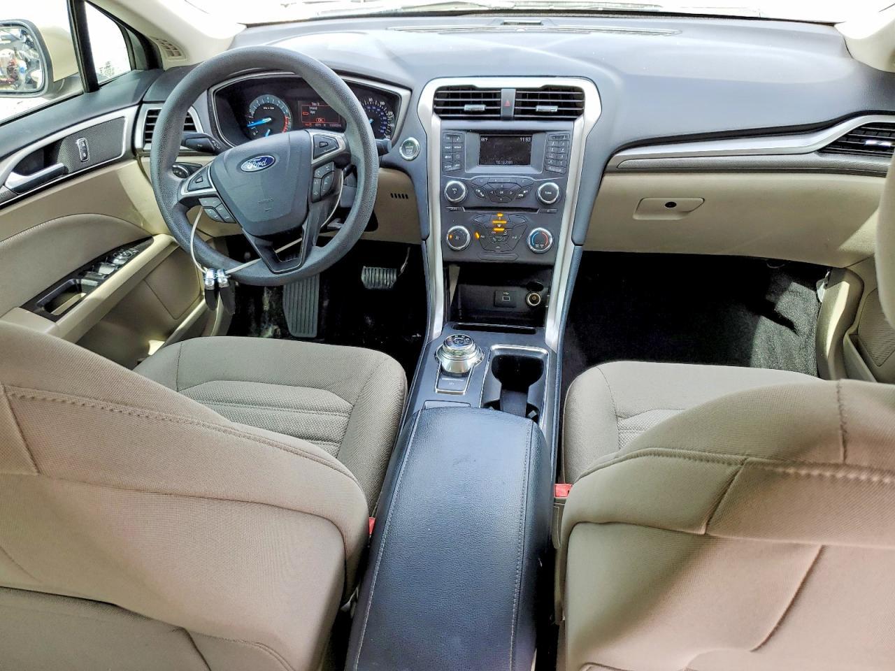 2017 Ford Fusion se