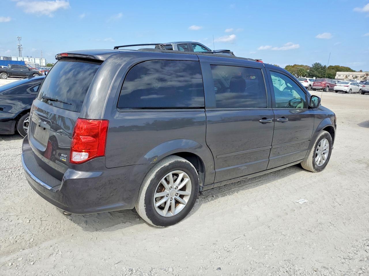 2015 Dodge Grand Caravan sxt