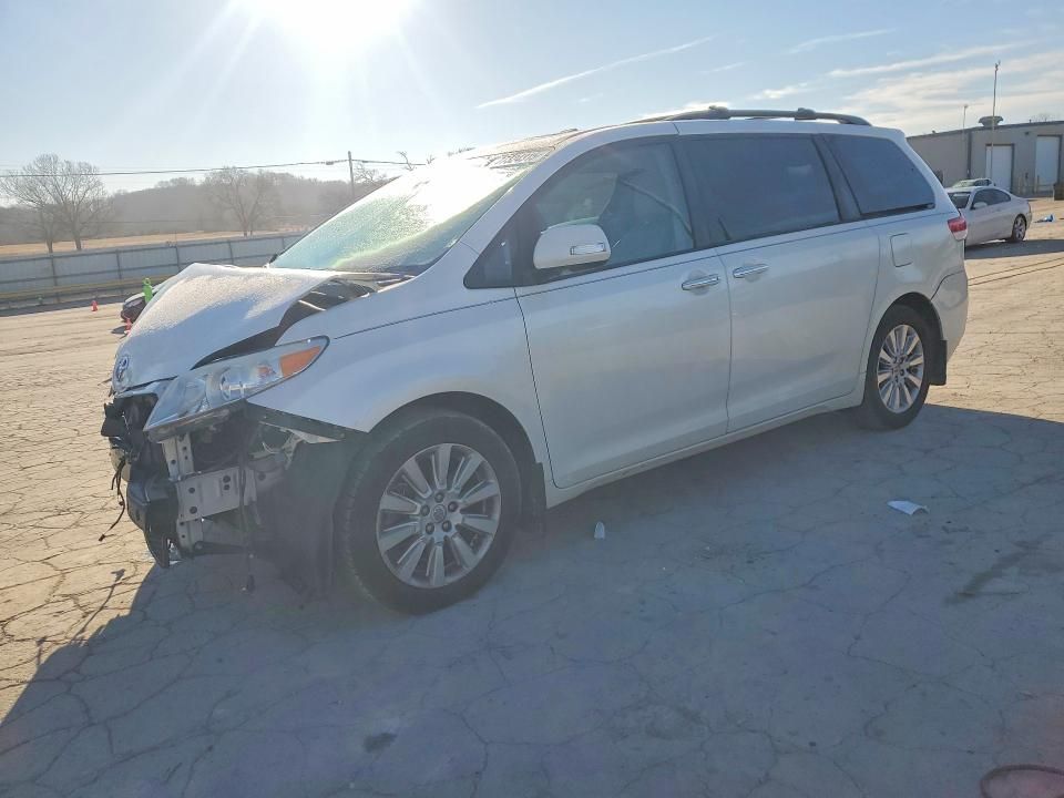 2014 Toyota Sienna xle