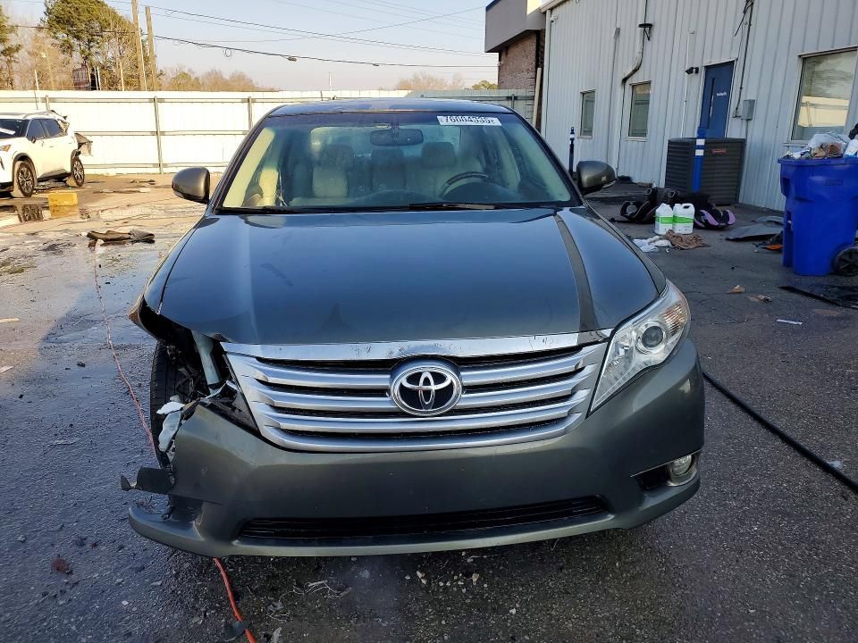 2011 Toyota Avalon Base