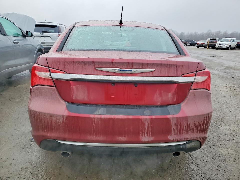 2013 Chrysler 200 Limited