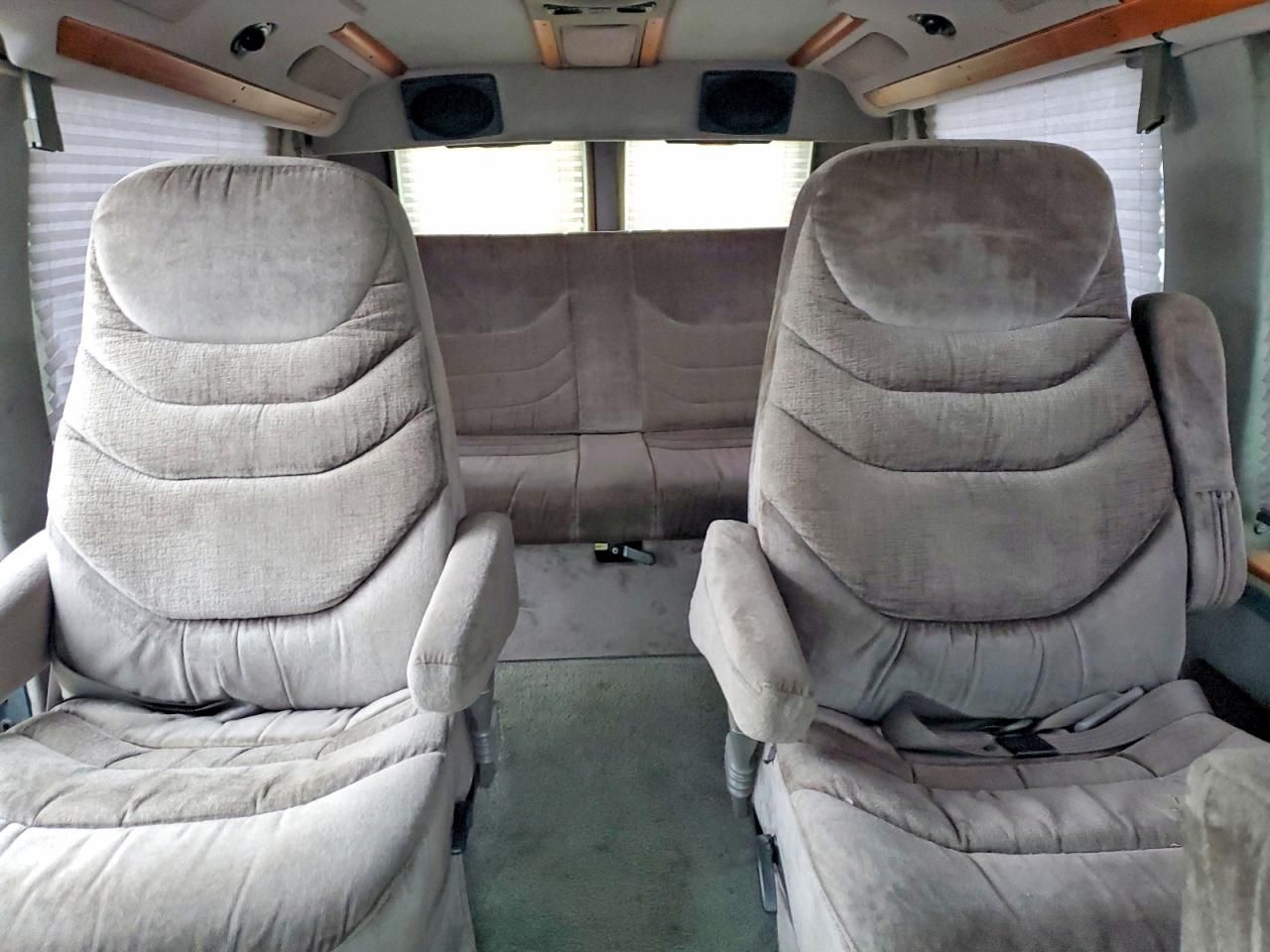 2000 Dodge Ram van B1500