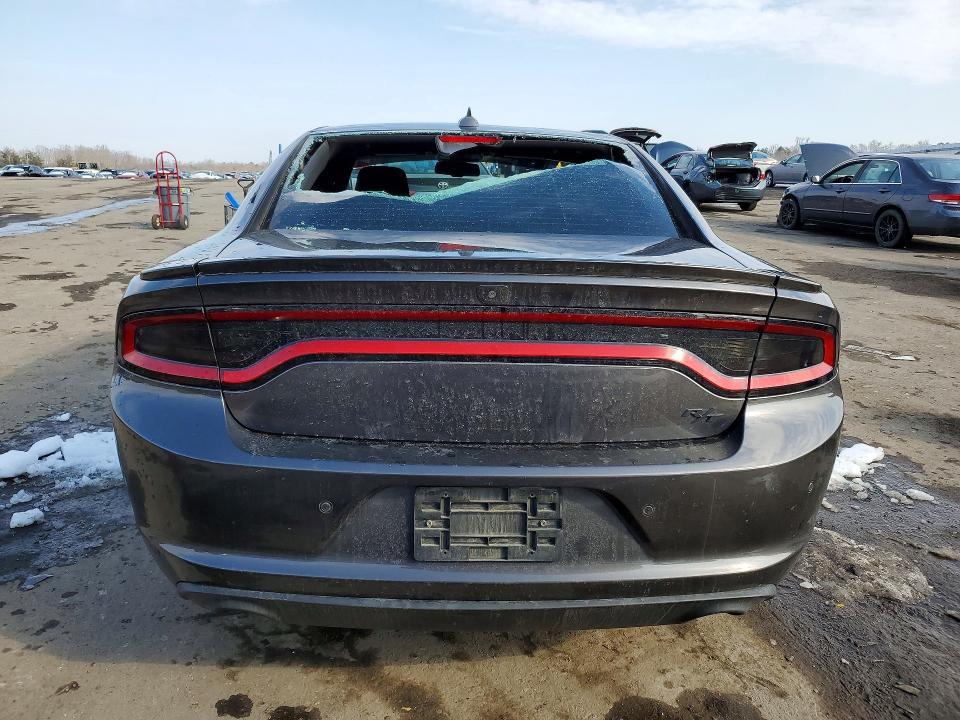 2018 Dodge Charger r