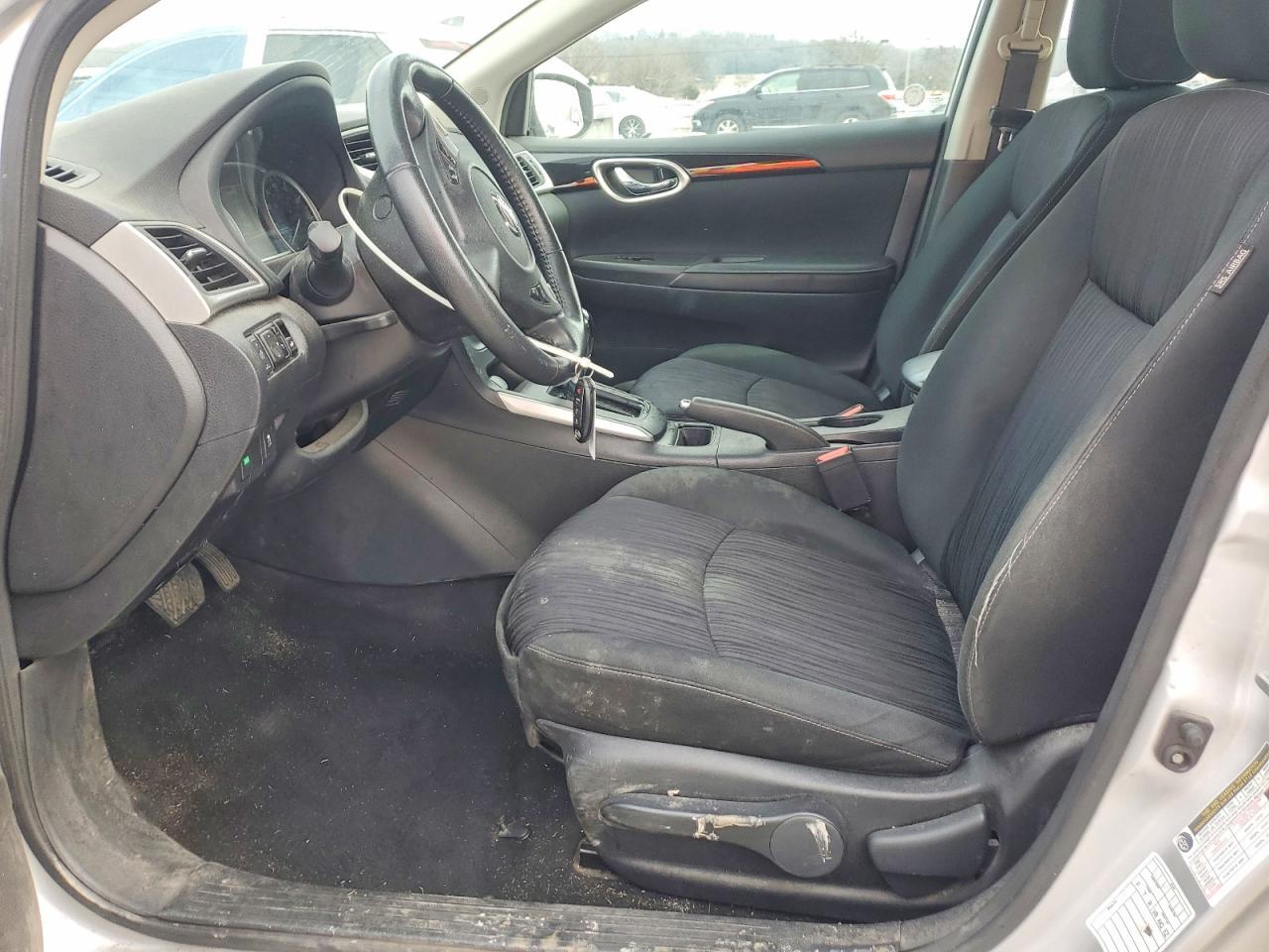 2019 Niss Sentra s