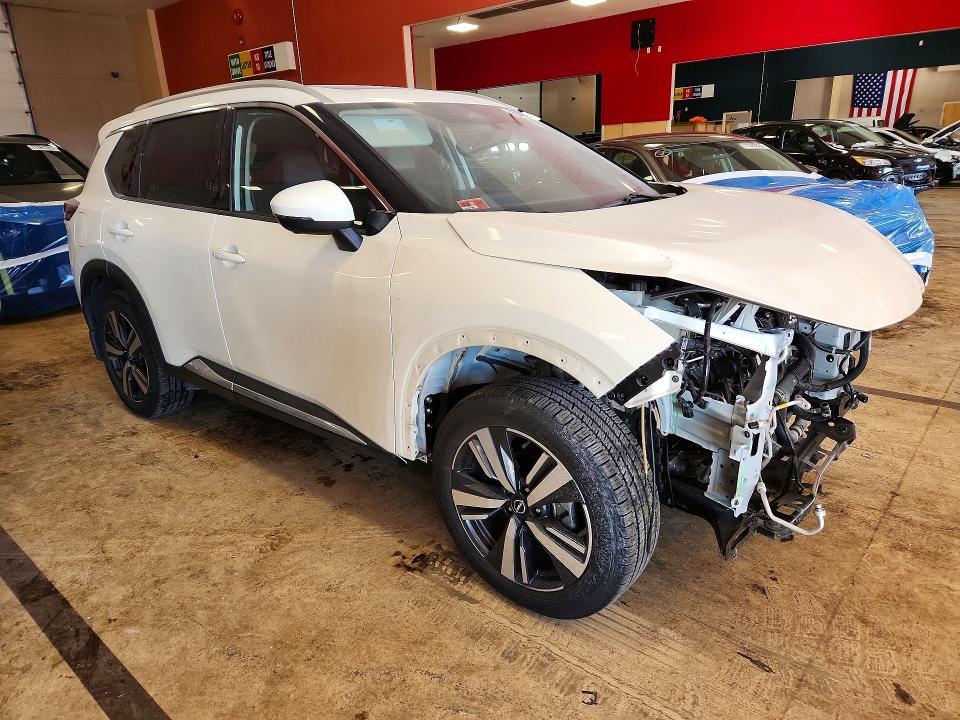 2022 Nissan Rogue Platinum
