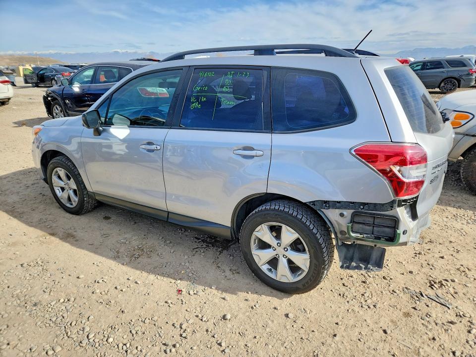 2015 Subaru Forester 2.5i