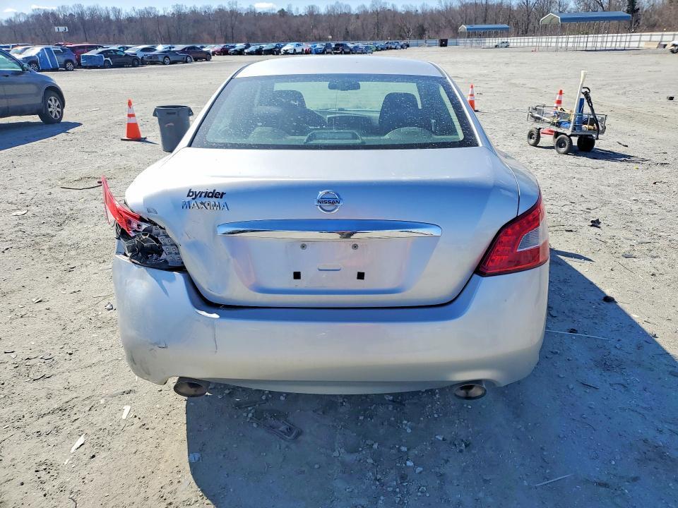 2009 Nissan Maxima s
