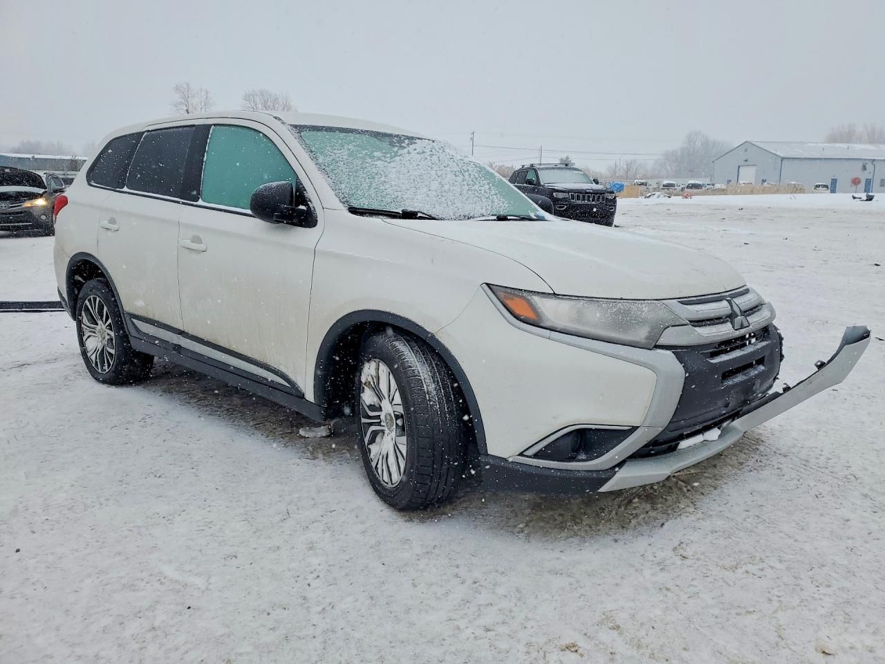 2016 Mitsubishi Outlander es