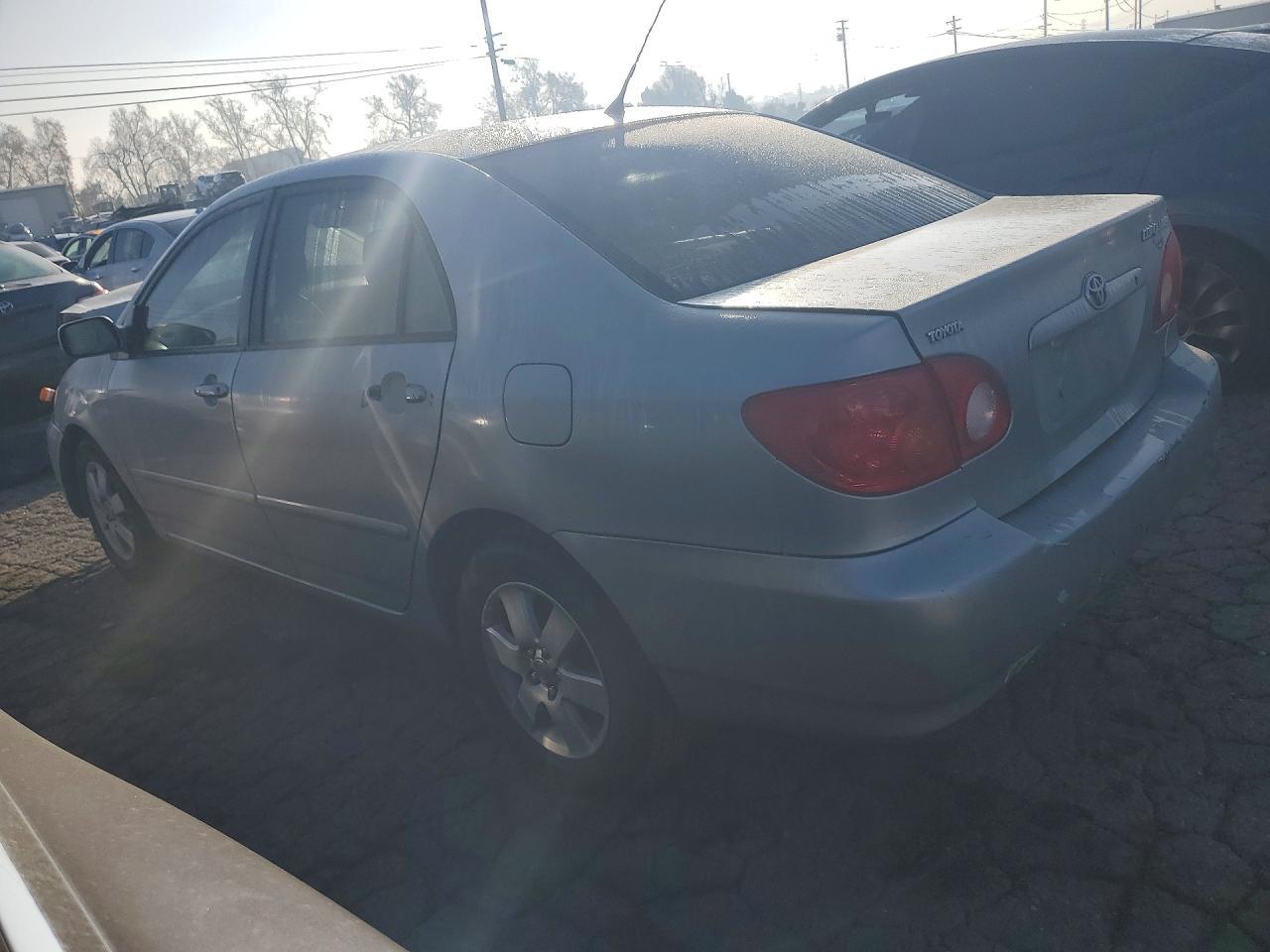 2004 Toyota Corolla ce