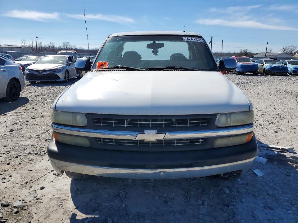 2002 Chevrolet Silverado C1500
