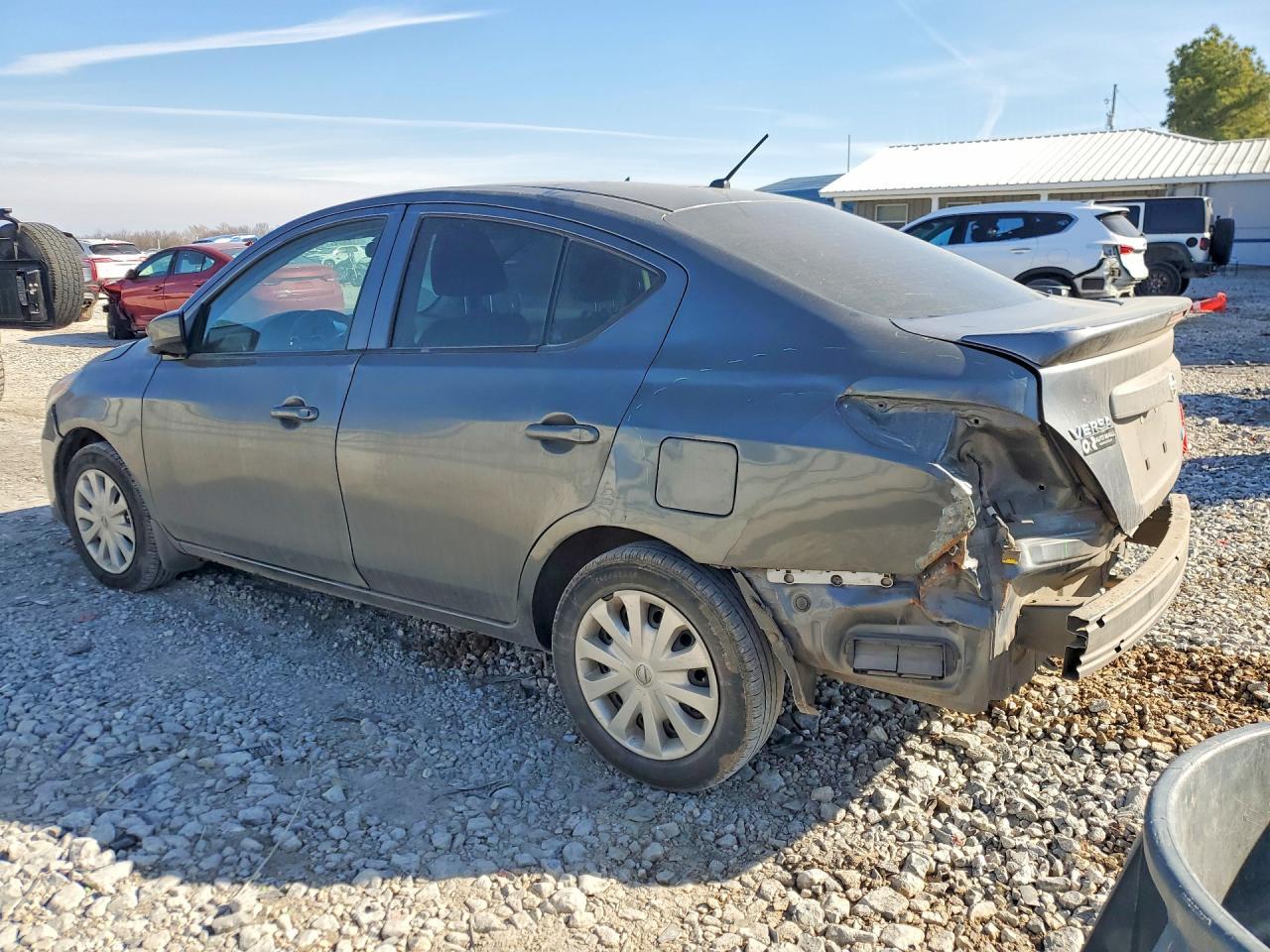2016 Nissan Versa s