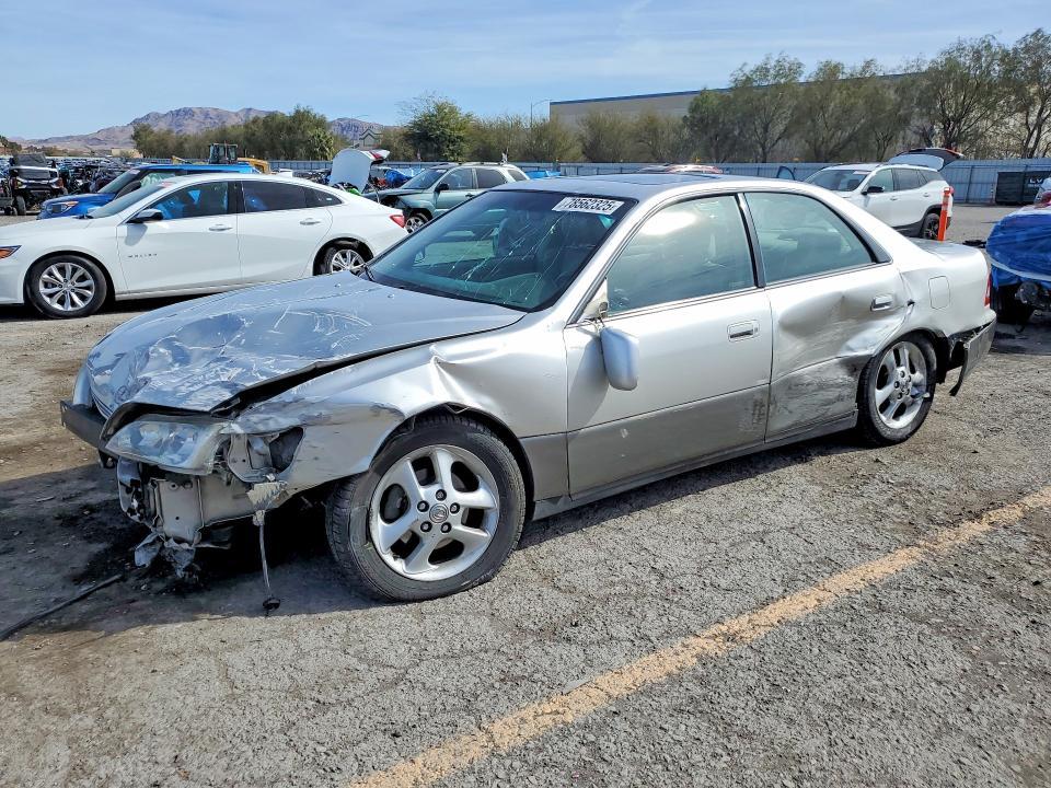 2000 Lexus Es 300 Base