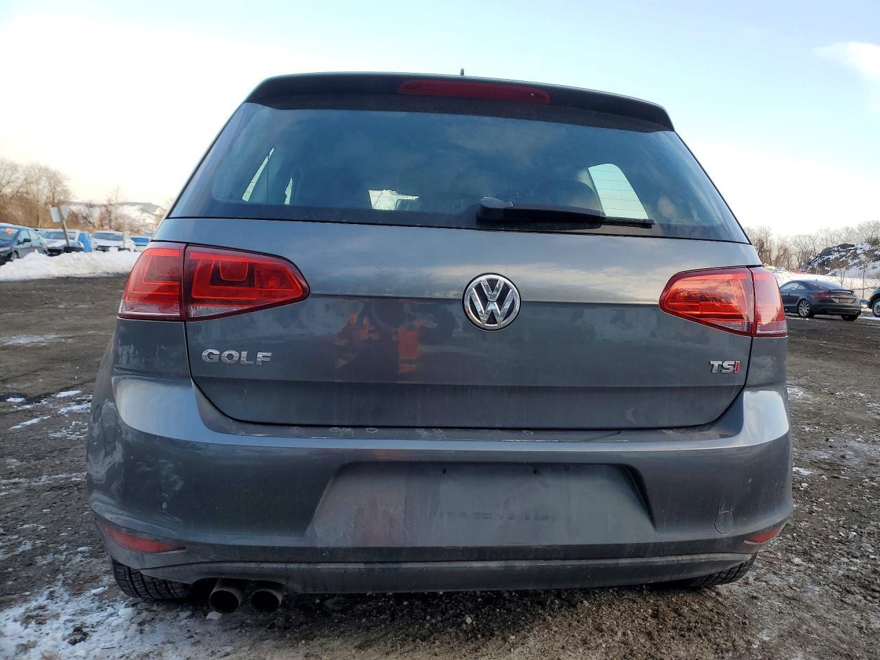 2015 Volkswagen Golf