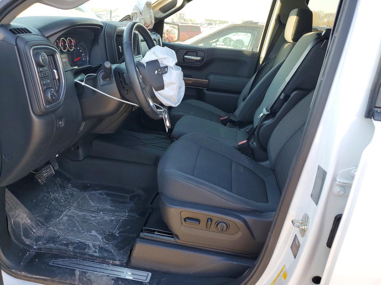 2019 Chevrolet Silverado K1500 RST