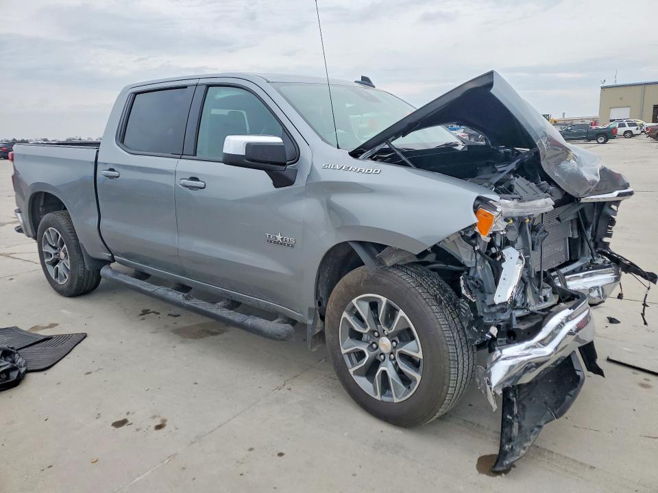 2025 Chevrolet Silverado C1500 lt