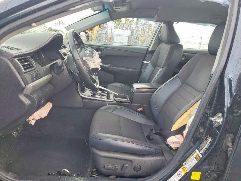 2016 Toyota Camry le