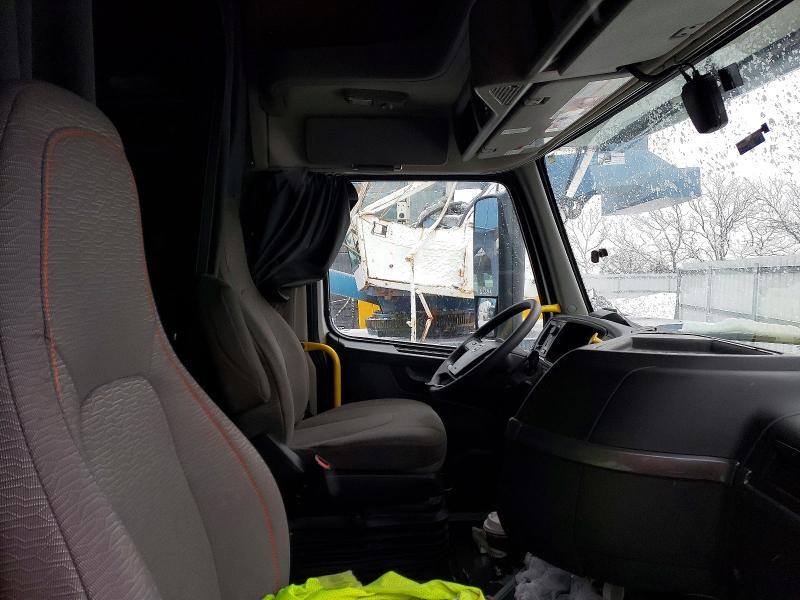 2020 Volvo VNL Semi Truck