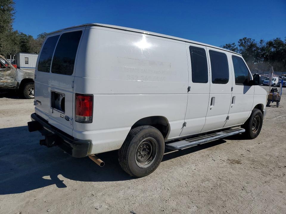 2010 Ford Econoline E250 van