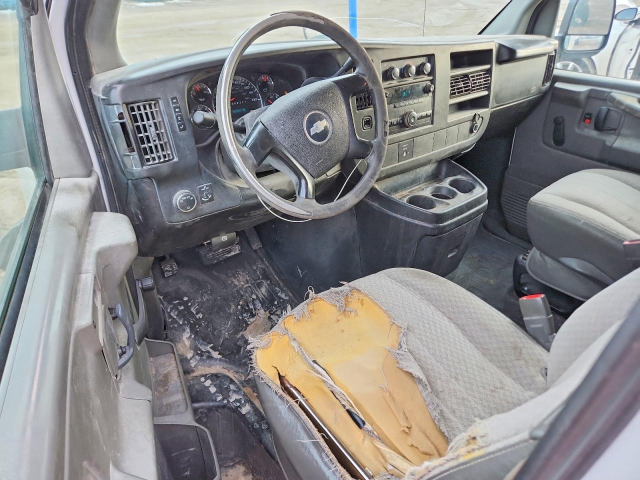 2009 Chevrolet Express G2500