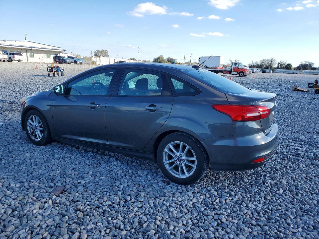 2015 Ford Focus se