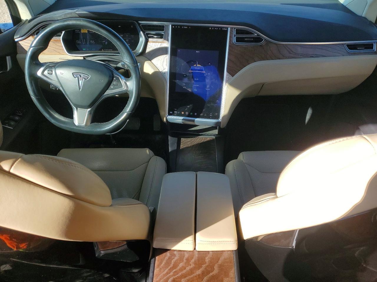2016 Tesla Model x