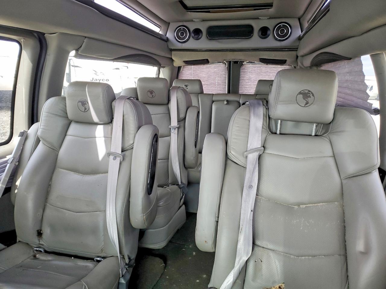 2020 GMC Savana G2500