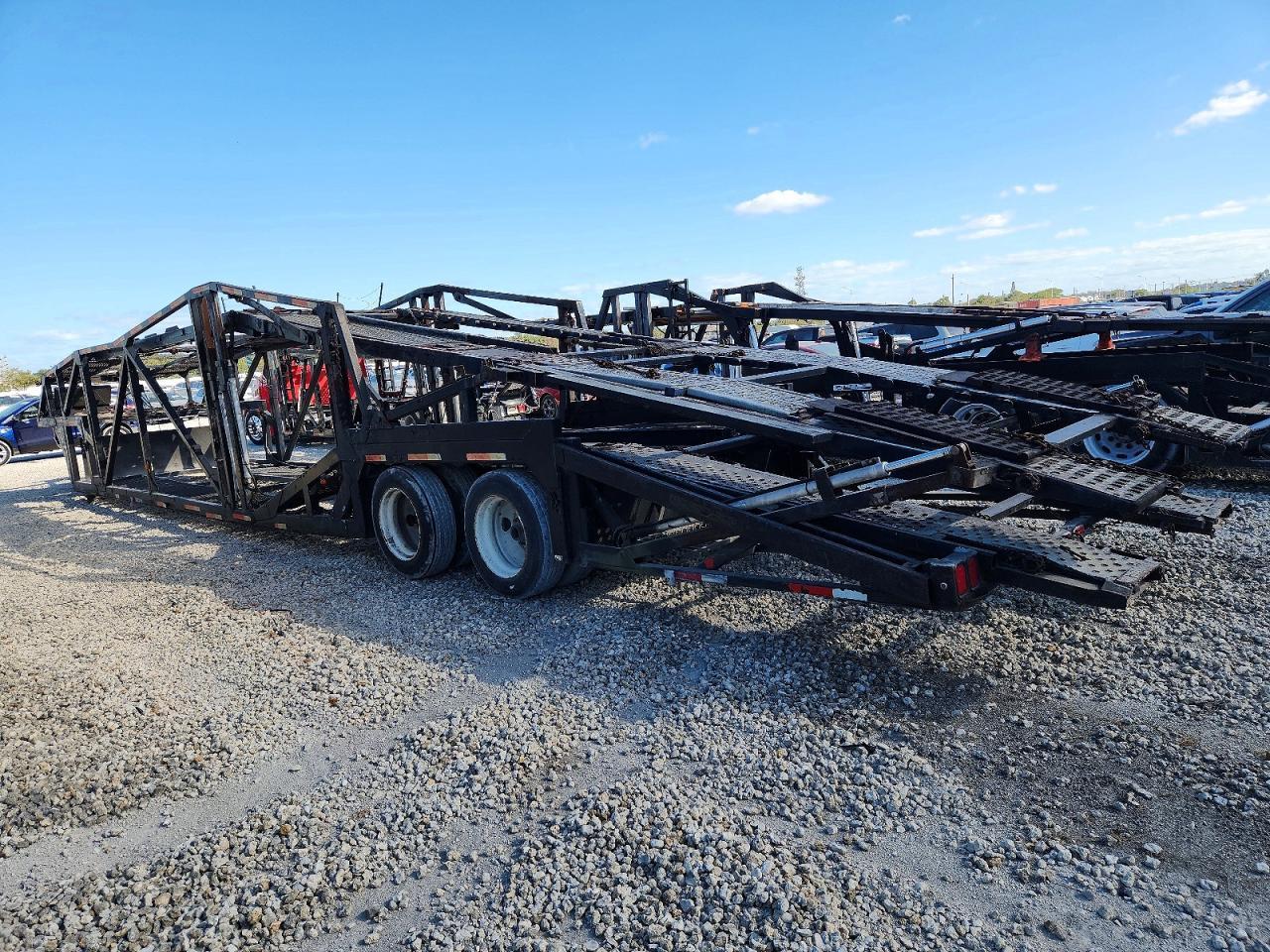 1999 American Motors 1999 Amer Car Carrier