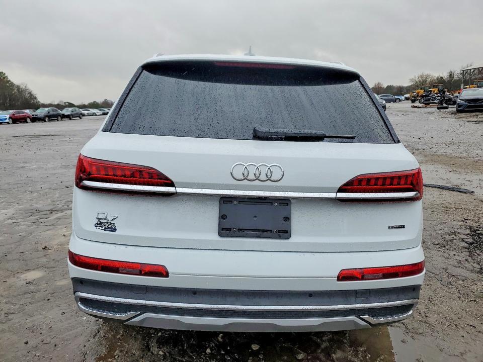 2024 Audi Q7 Premium