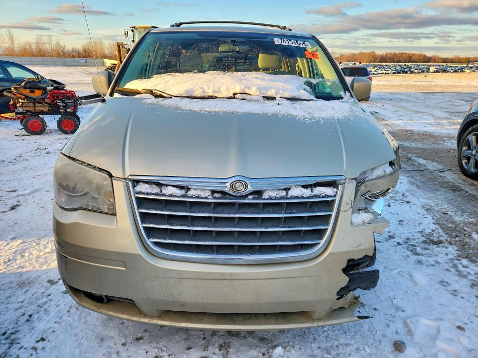 2010 Chrysler Town & Country Touring