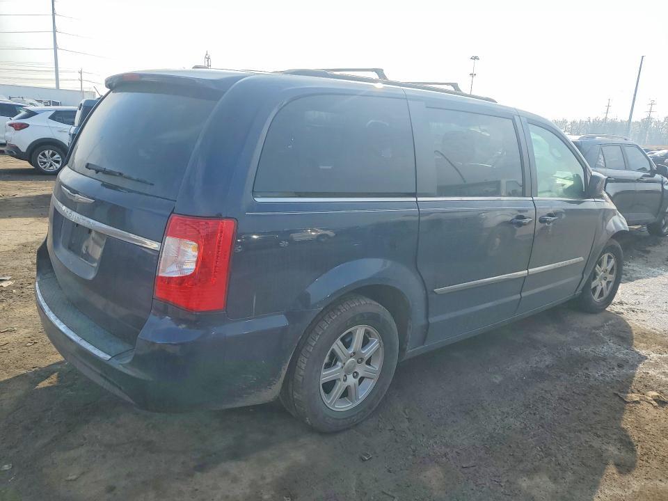 2012 Chrysler Town & Country Touring