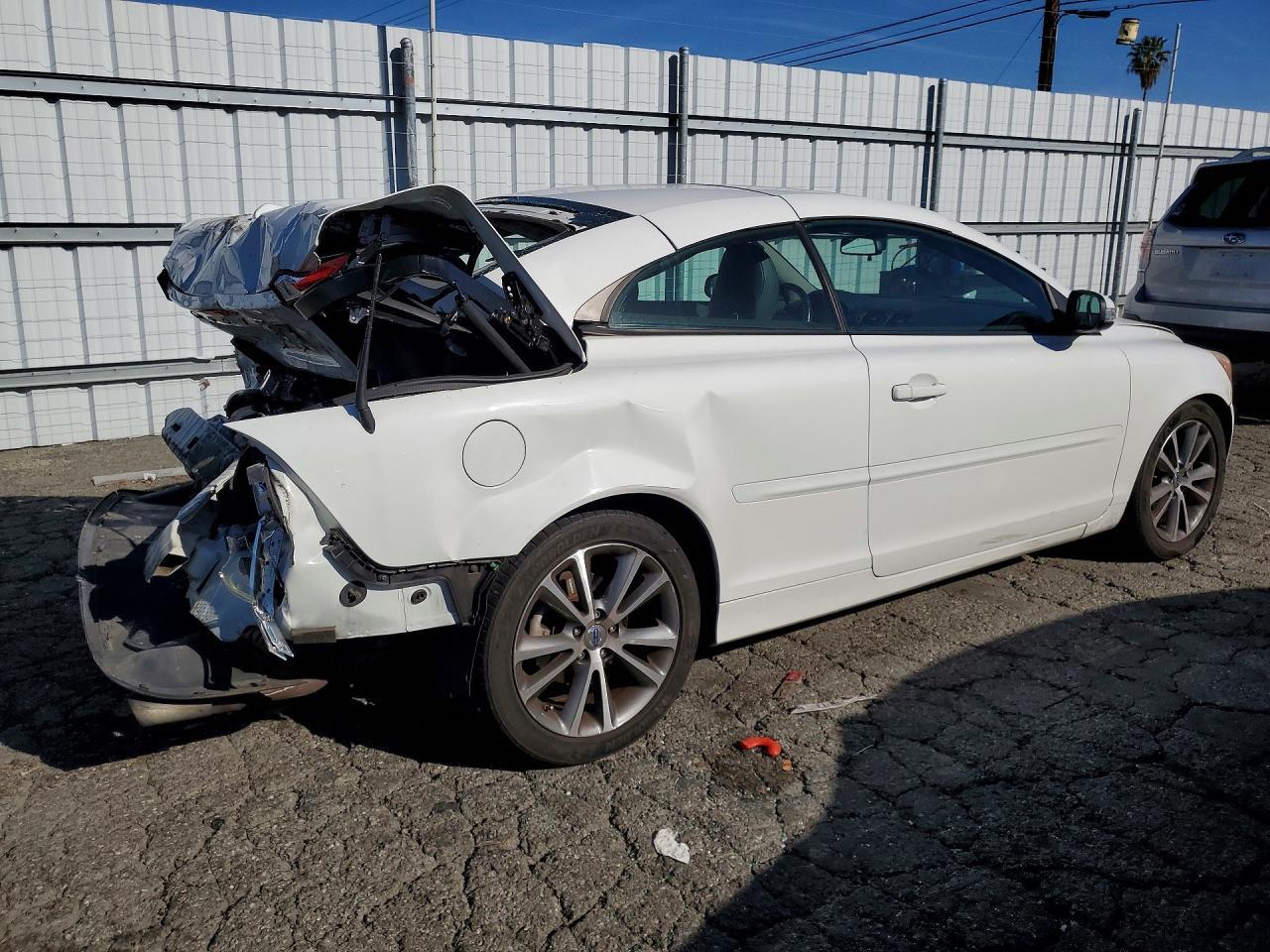 2012 Volvo C70 T5