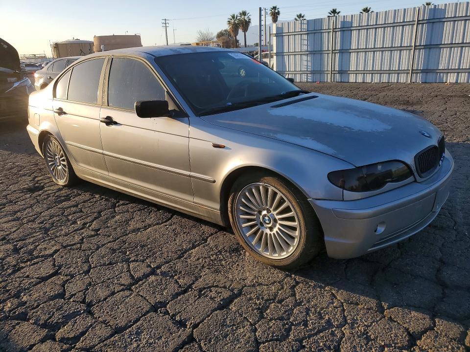 2002 BMW 325 i