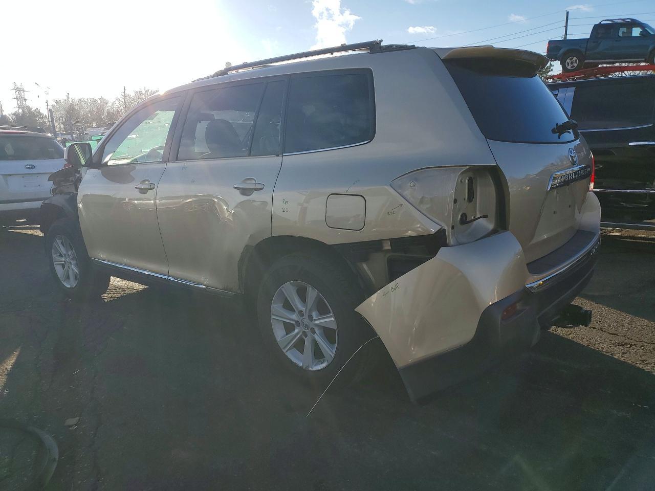2013 Toyota Highlander Base