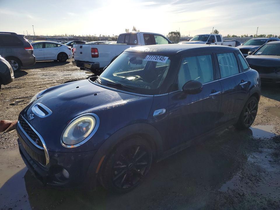 2017 Mini Cooper s