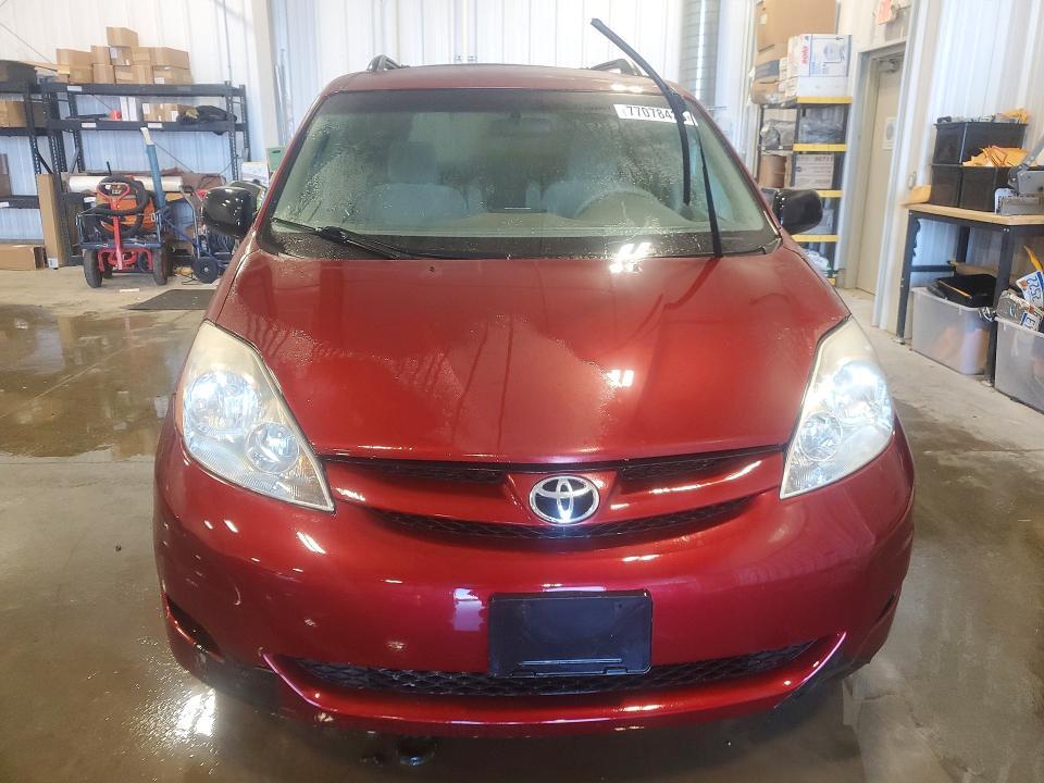 2008 Toyota Sienna le 7-passenger