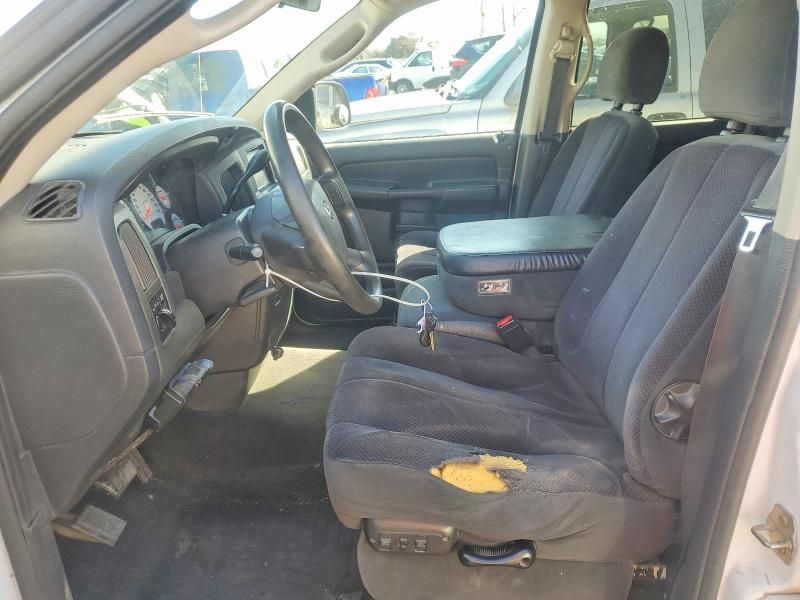 2004 Dodge RAM 1500 ST