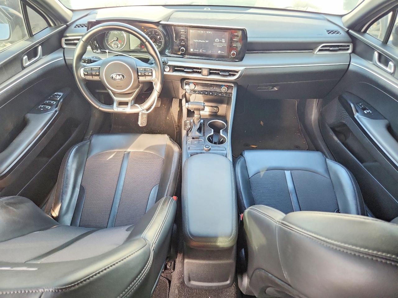 2021 KIA K5 gt Line