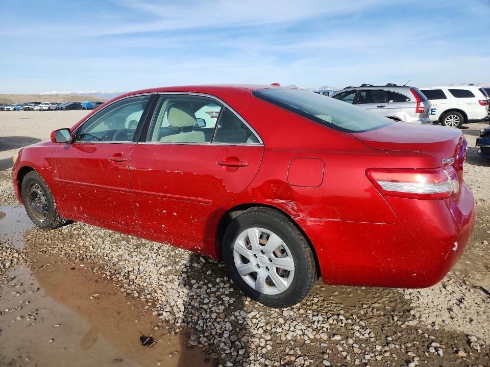 2010 Toyota Camry le
