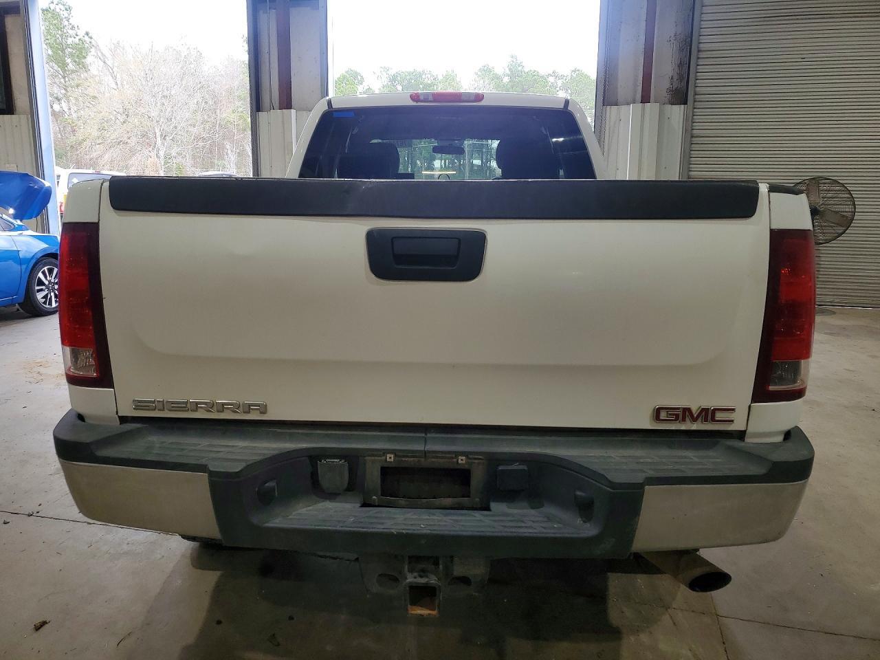 2011 GMC Sierra C2500 Heavy Duty