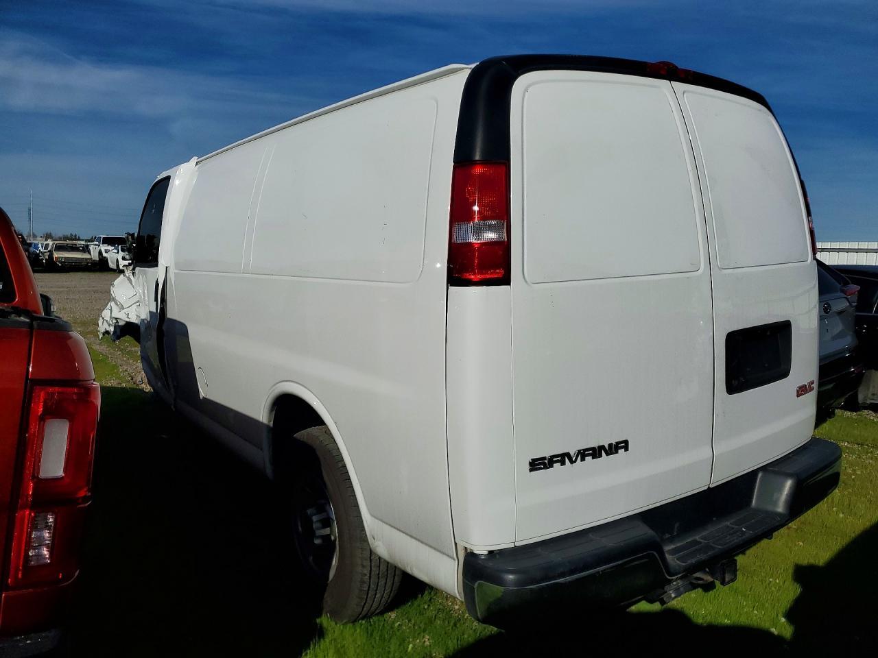 2020 GMC Savana G2500