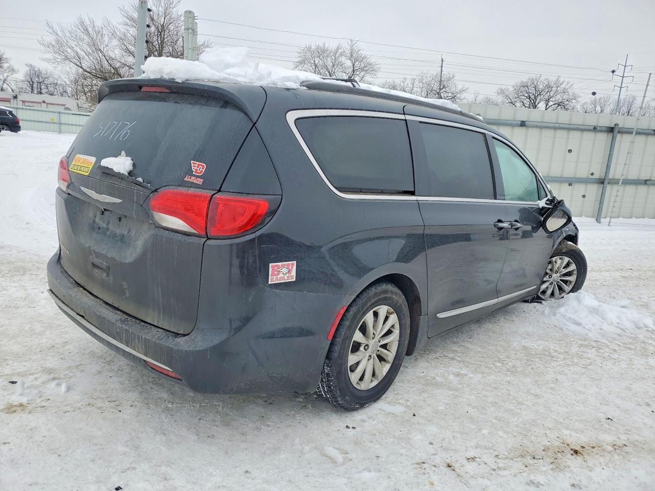 2017 Chrysler Pacifica