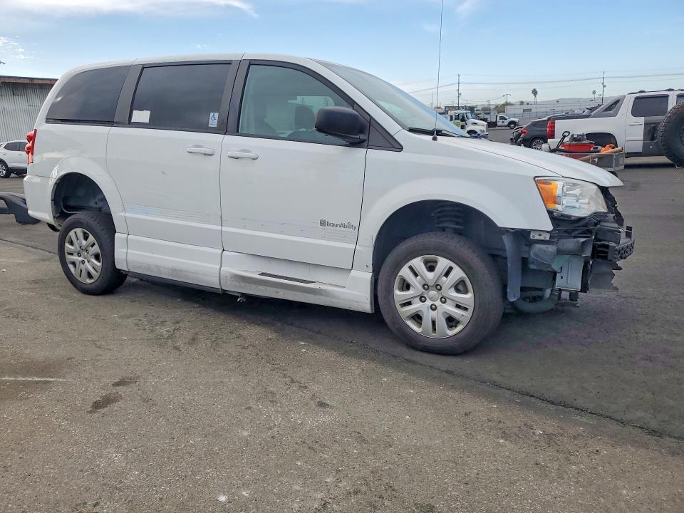 2018 Dodge Grand Caravan se