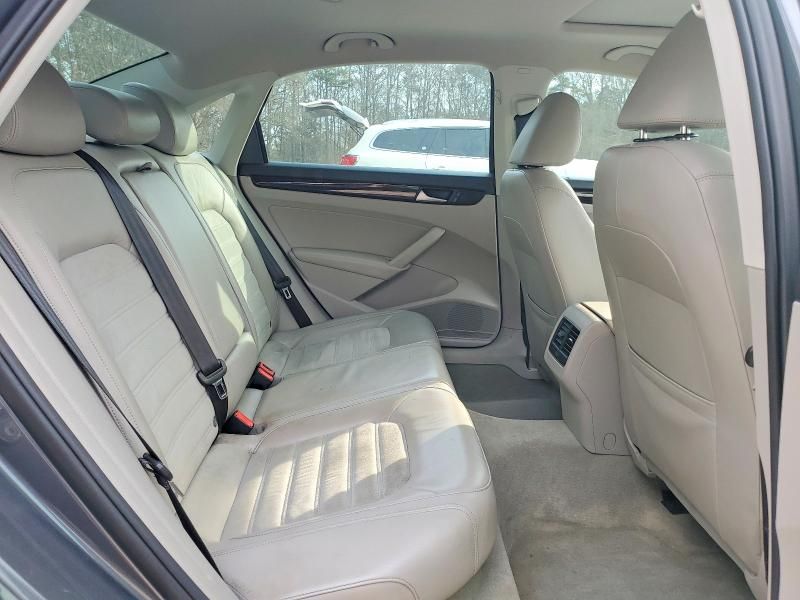 2015 Volkswagen Passat sel