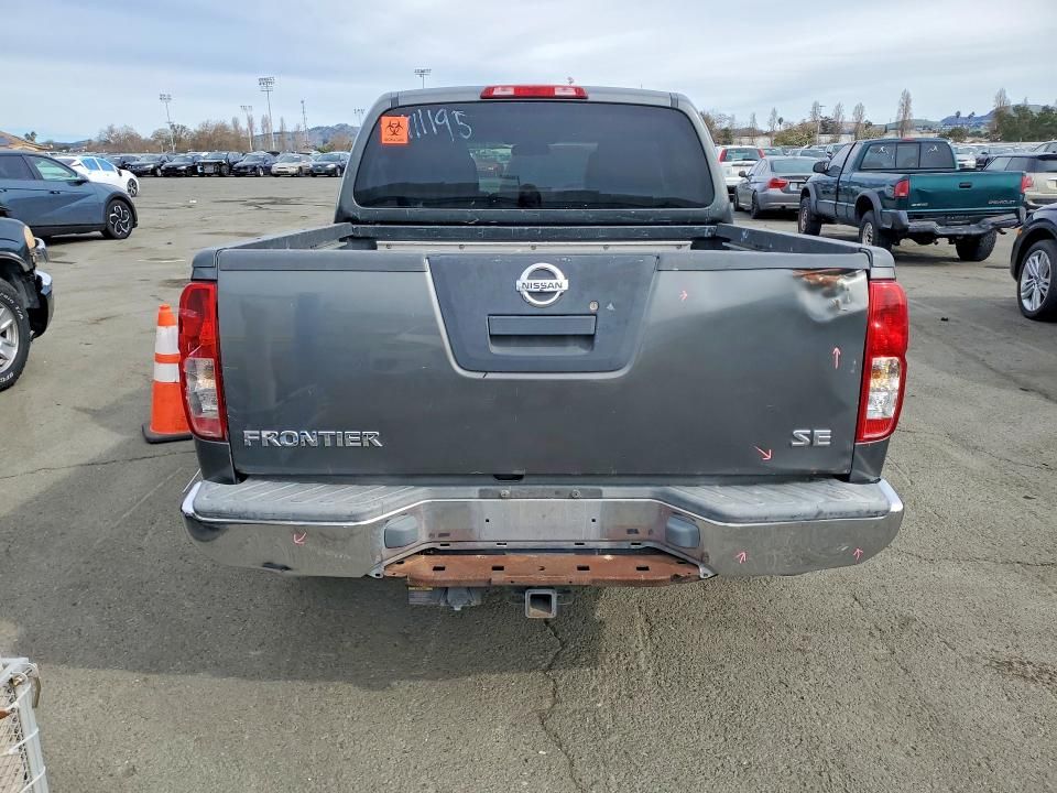 2006 Nissan Frontier Crew cab le