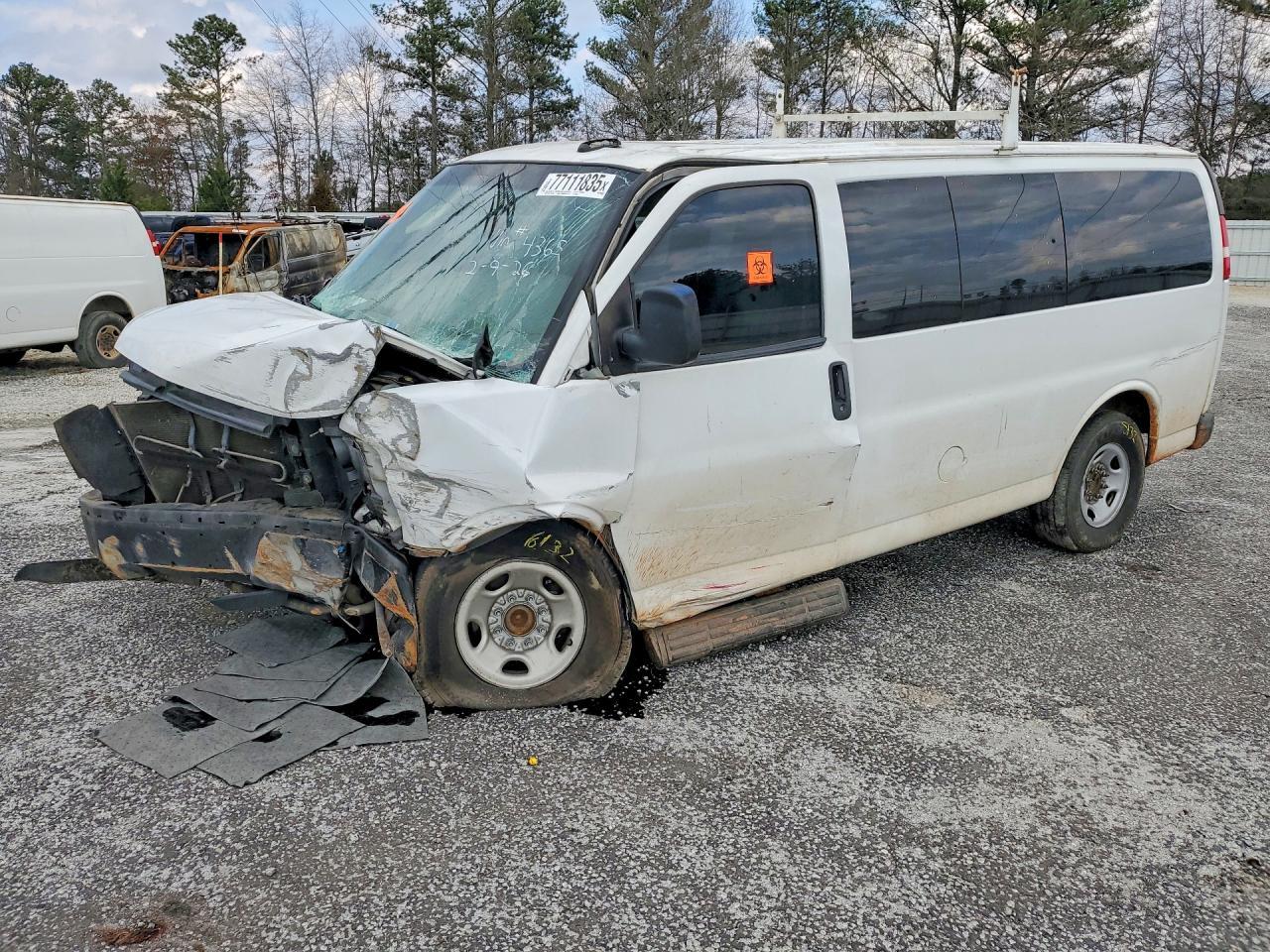 2017 Chevrolet Express G2500 LS