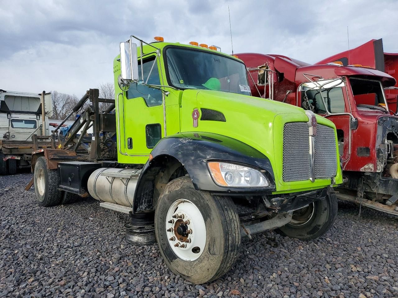 2021 Kenworth Construction T270